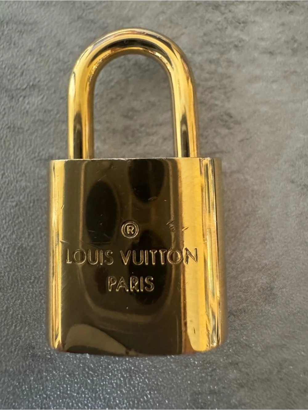 Louis Vuitton Gold Padlock and Key Set #442